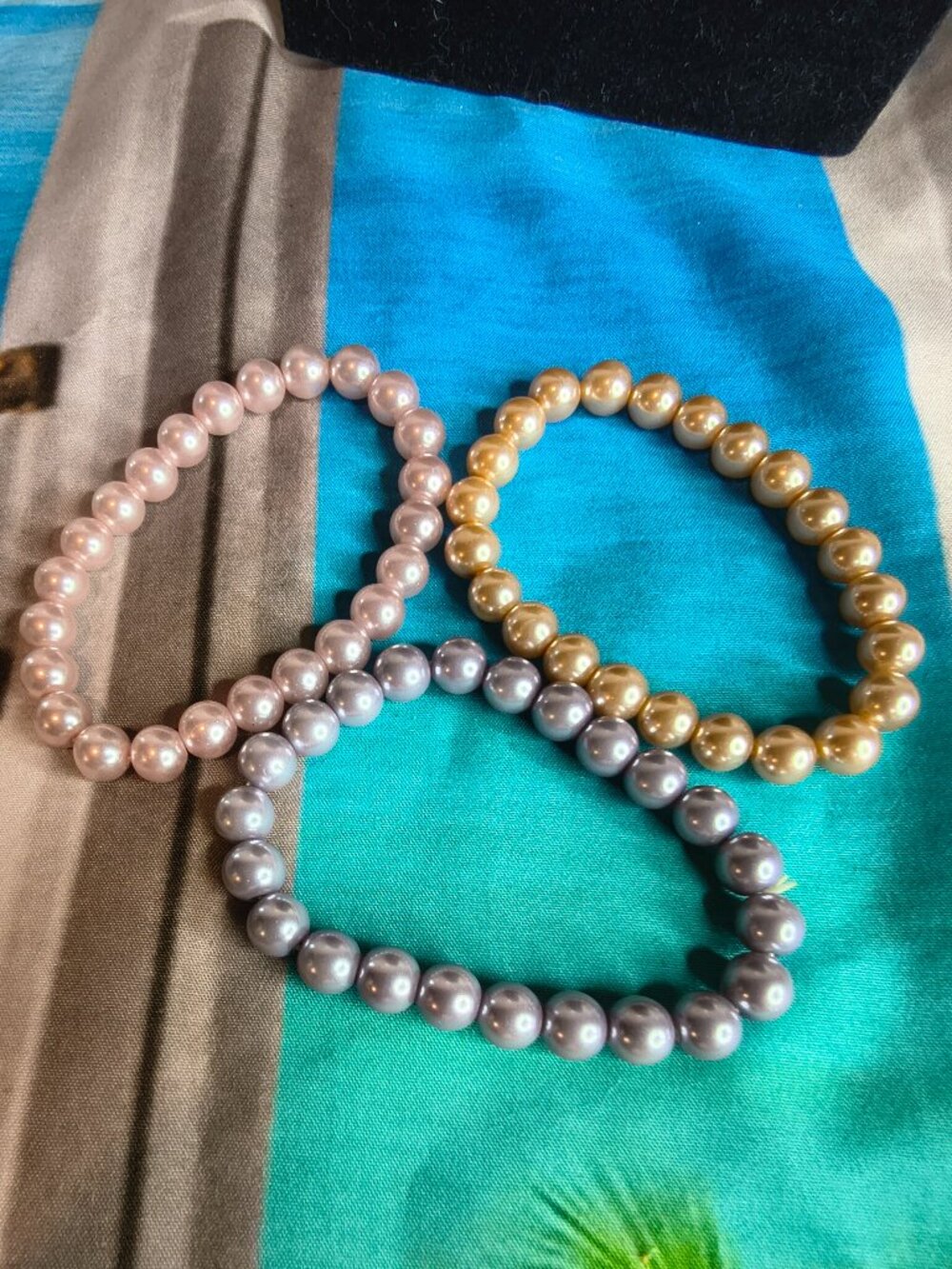 Set of 3 Glass Faux Pearl Bracelets